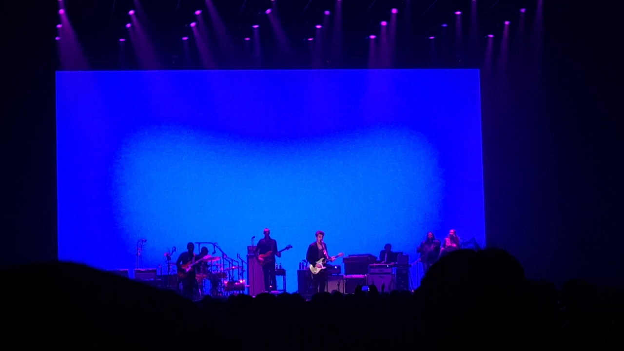 John Mayer - Moving On And Getting Over (with funky outro) (Live in Rogers Arena Vancouver 2017)