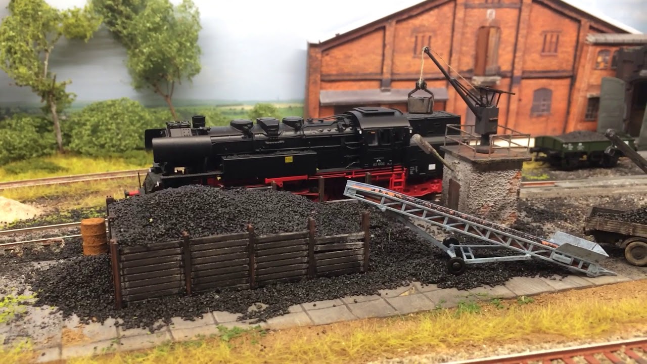 BR 65.10 sound Gützold - Bekohlung und Wassrr