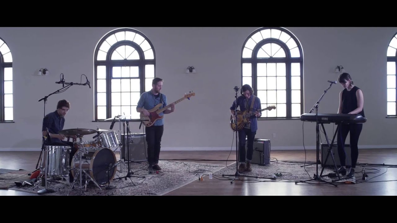 Valley Maker - Pretty Little Life Form (Live)