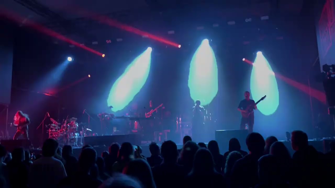 Ihlo: Source - live @barbanegrahungary1929