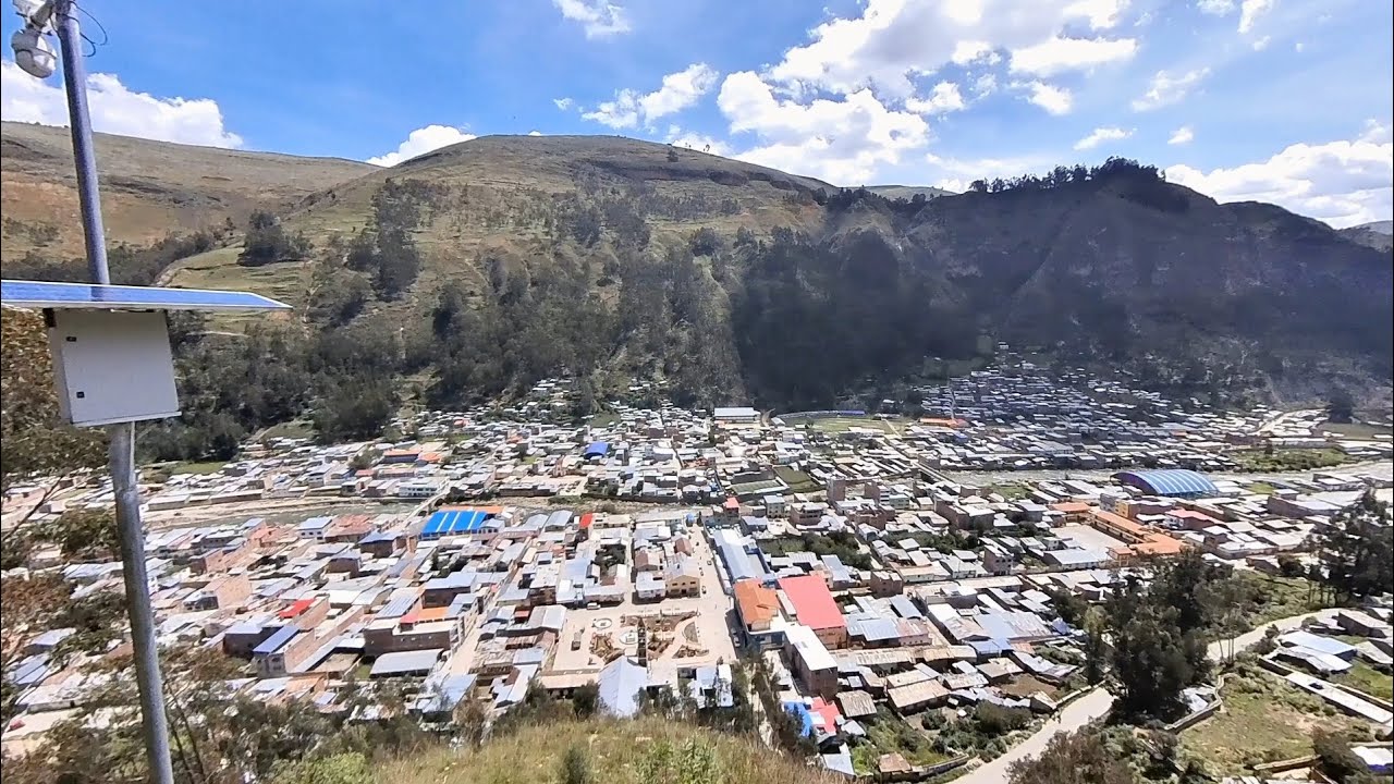 EN EL MIRADOR DE LA UNION-2 DE MAYO - HUANUCO - visto desde arriba #insta360 #travel #nature #drone
