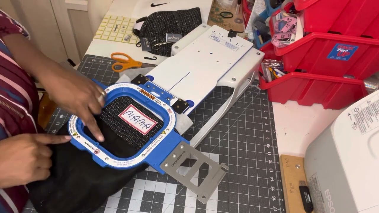 Let’s embroider a beanie Janome mb7