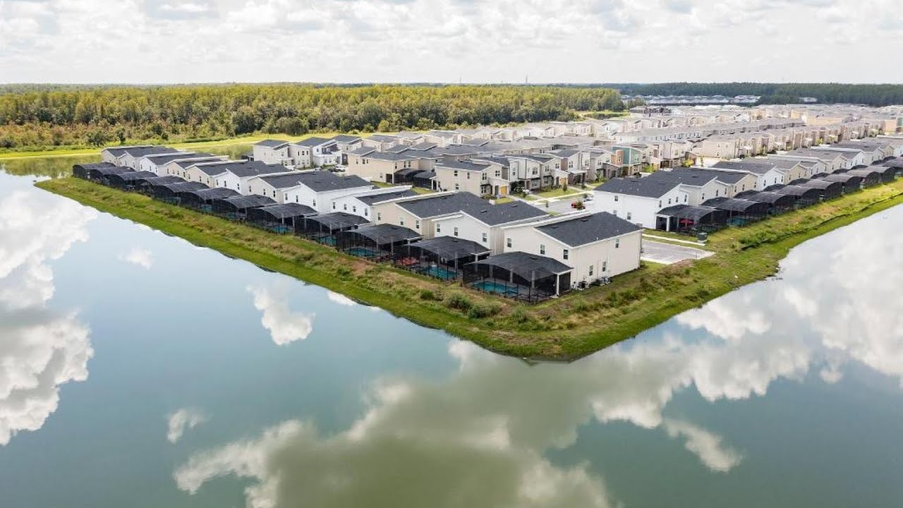 Lakeview Villas in Storey Lake Resort by Diamond V | Orlando (FL), United States | Hotel Review🏠