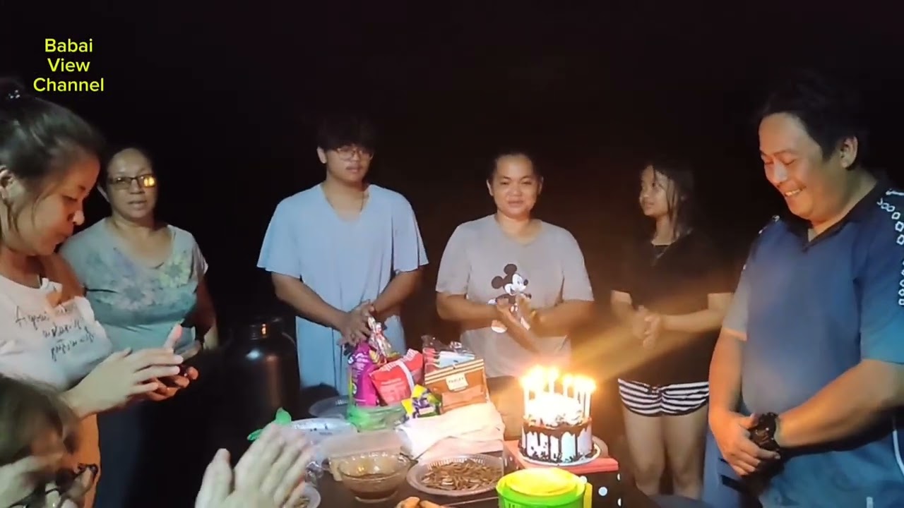 Santai sambil sambut birthday bro 