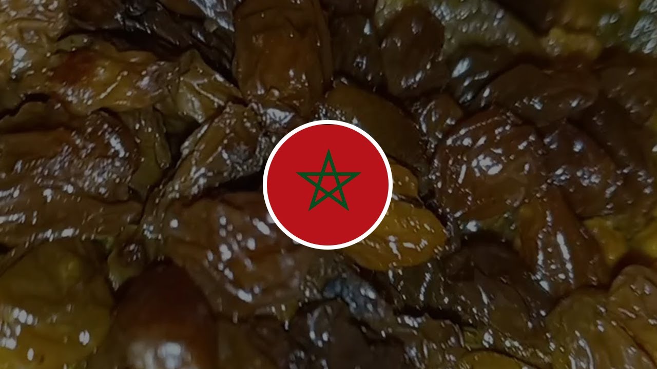 طاجين الدجاج بالزبيب والبصل طاجين مغربي تقليدي