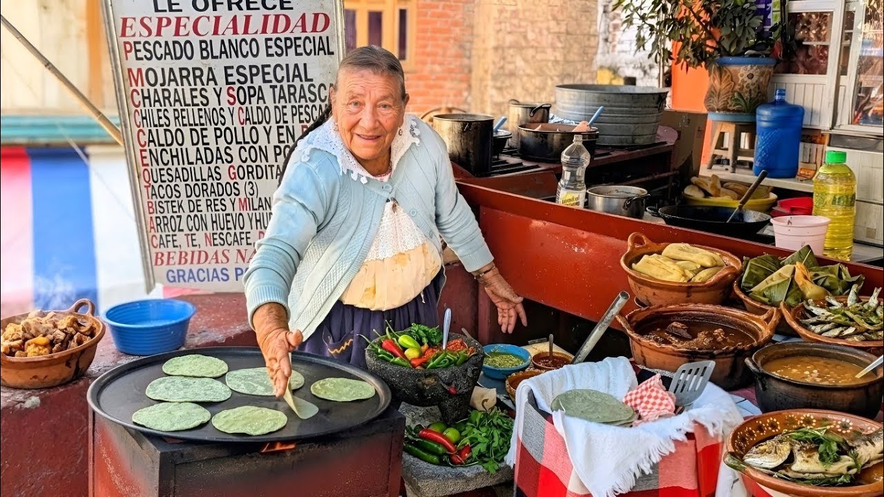 Comida Tradicional de JANITZIO | La Isla más GRANDE de Michoacán 