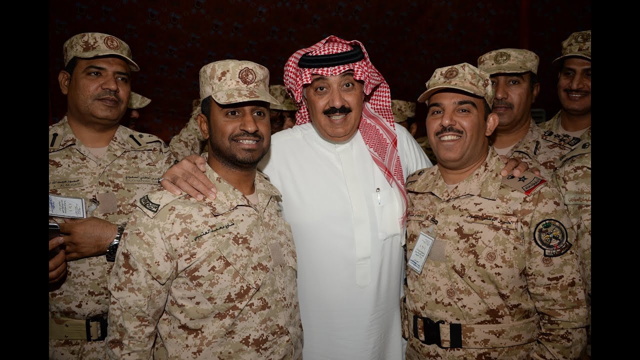 سمو الأمير متعب بن عبدالله يلتقي إخوانه وأبنائه من رجال الحرس الوطني بنجران ويطمئن عليهم