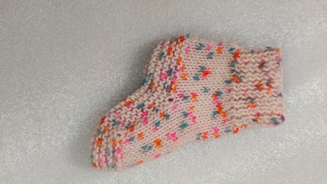 #knitting baby socks design for beginners 👶🧦 # for 6 months to 1 year baby