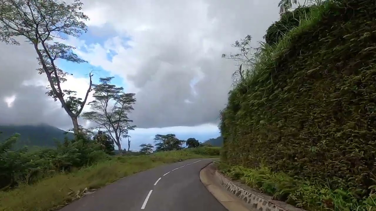 Comores Anjouan Route Lingoni vers Pomoni, Gopro / The Comoros Ndzuwani Road Longoni to Pomoni