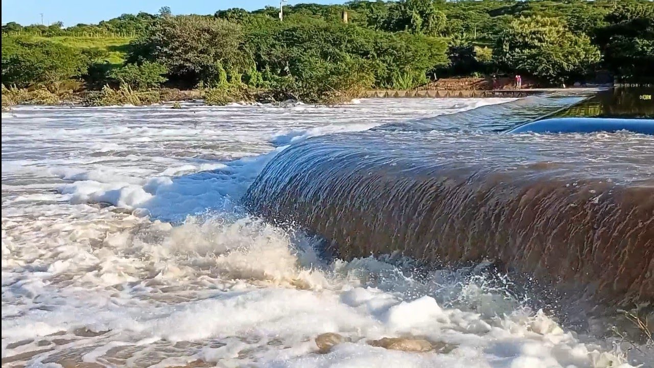 Rio Jaguaribe, Cariús, e Bastiões 