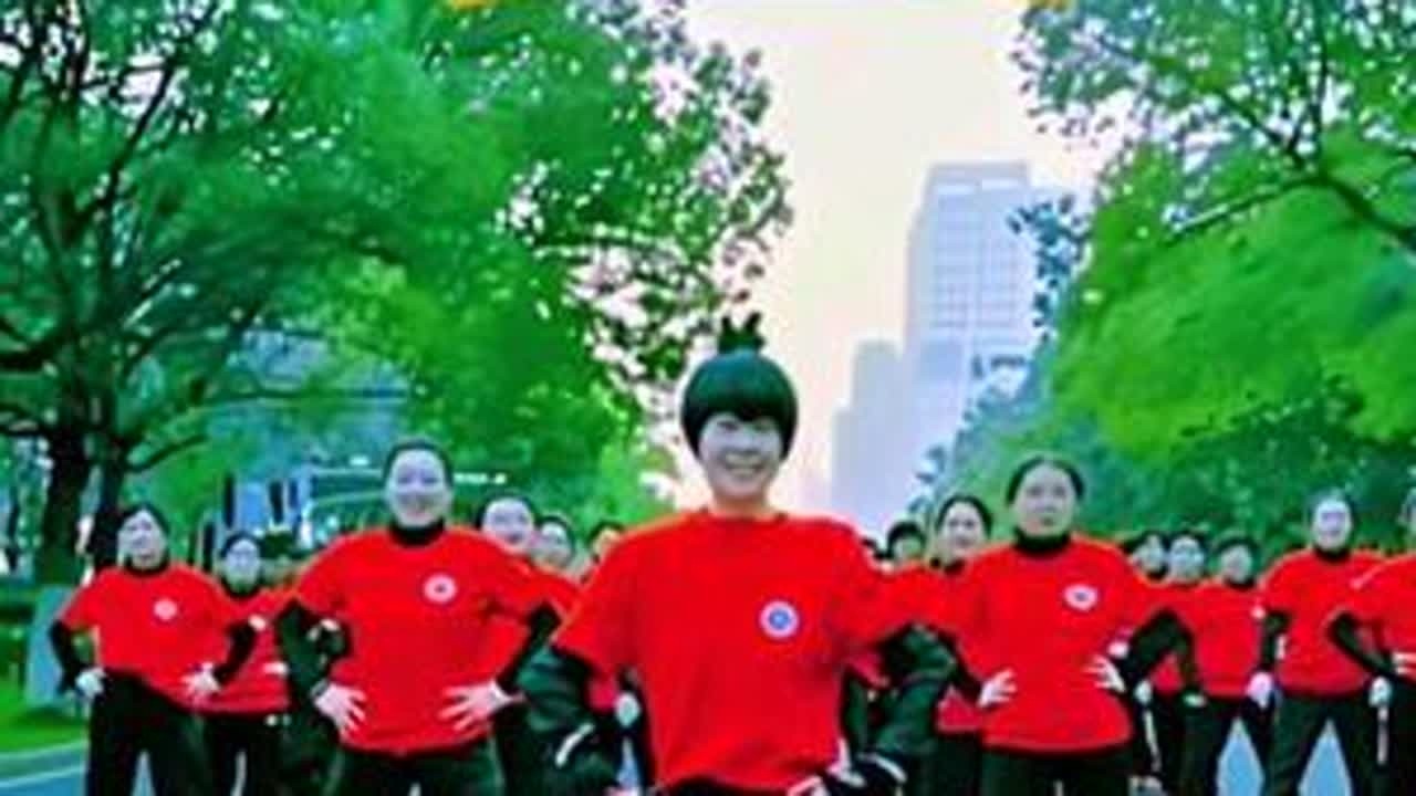 #佛前求了千百遍 穿了新衣服，不得打个卡啊😂😂😂㊗️我的所有女神，节日快乐#乖乖原创健身操