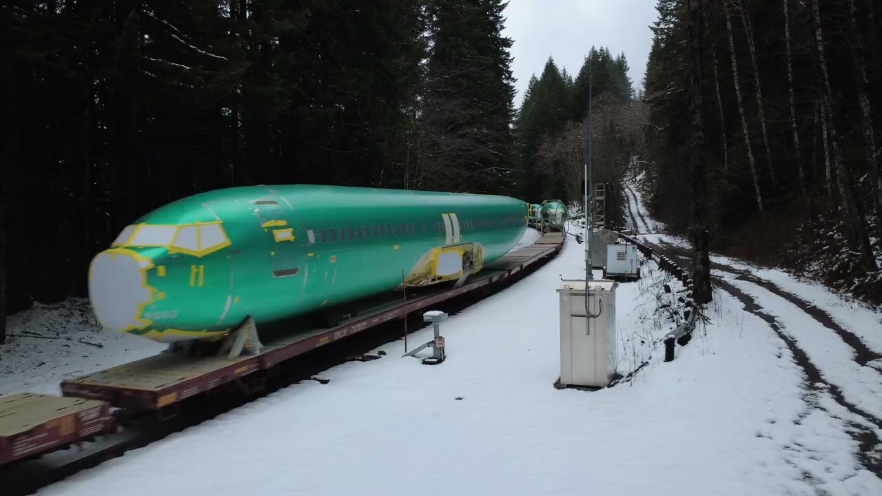 Planes, Trains, and Automobiles in the snow! (Scenic, WA & Skykomish, WA) - 03/11/2026