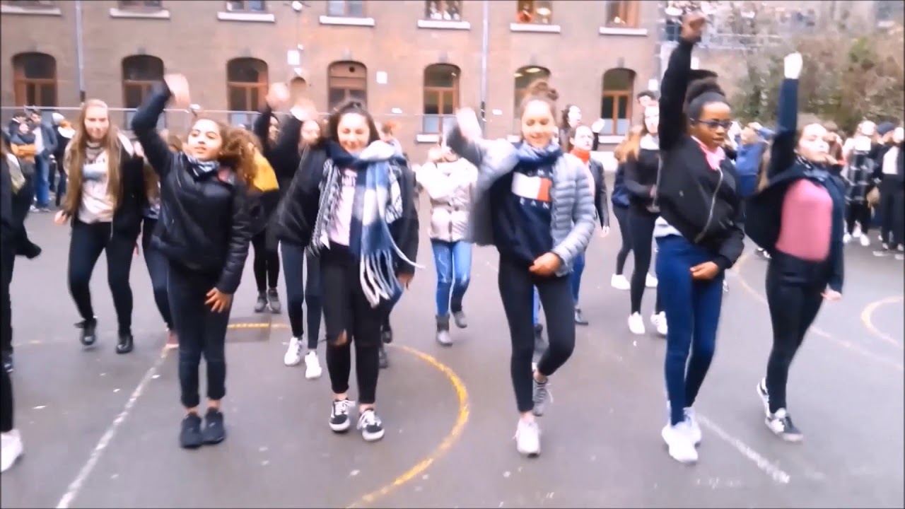 flash mob 2018 du collège saint barthélemy