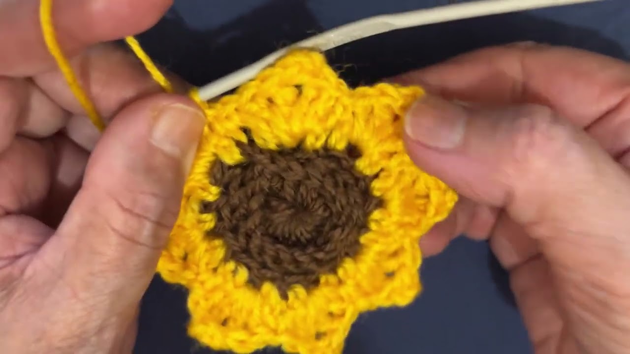 Crochet Sunflower Granny Squares for cardigan/ blankets/ bags 