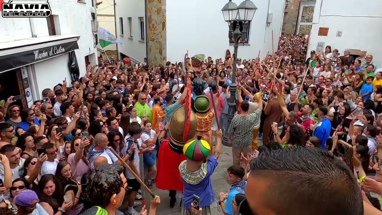 LOS CABEZUDOS EN PUERTO DE VEGA 2025