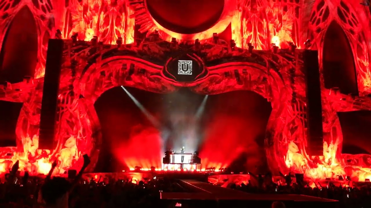 DAVID GUETTA live @ UNTOLD FESTIVAL 2022 (Titanium Morten Remix)
