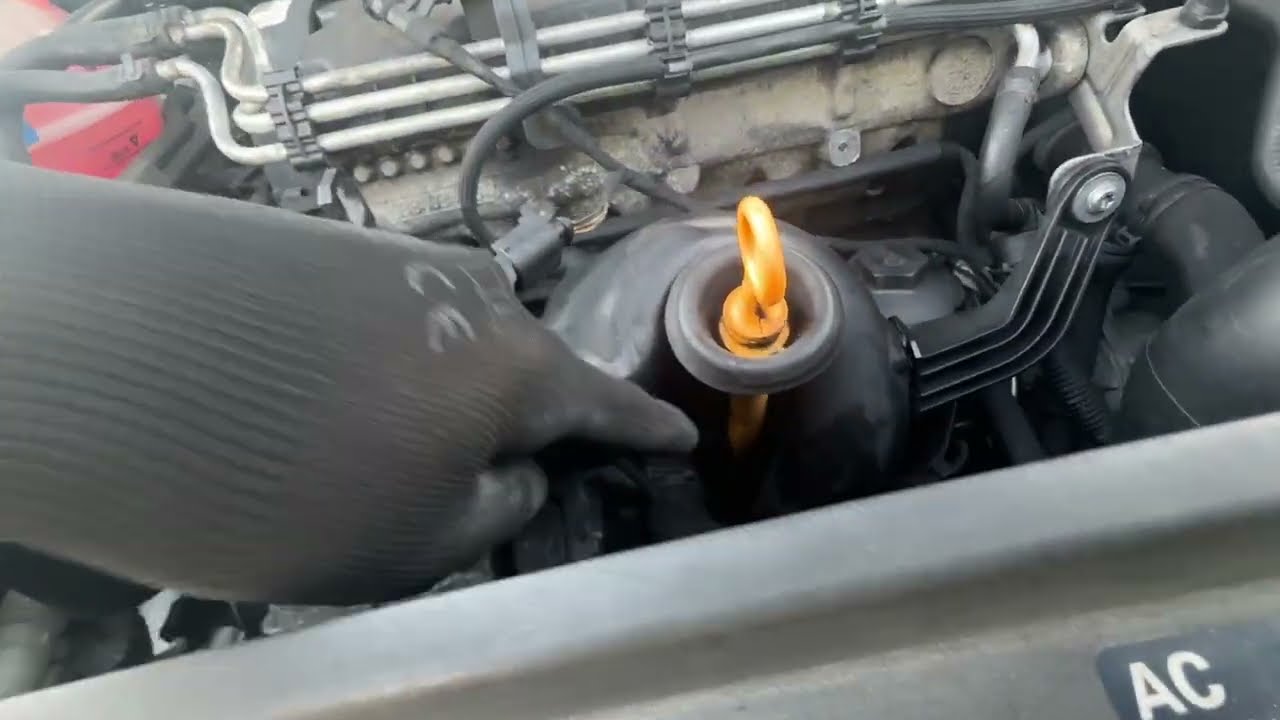 Replace cam shaft sensor on MK 5 Golf 1.9tdi - 2min how-to guide