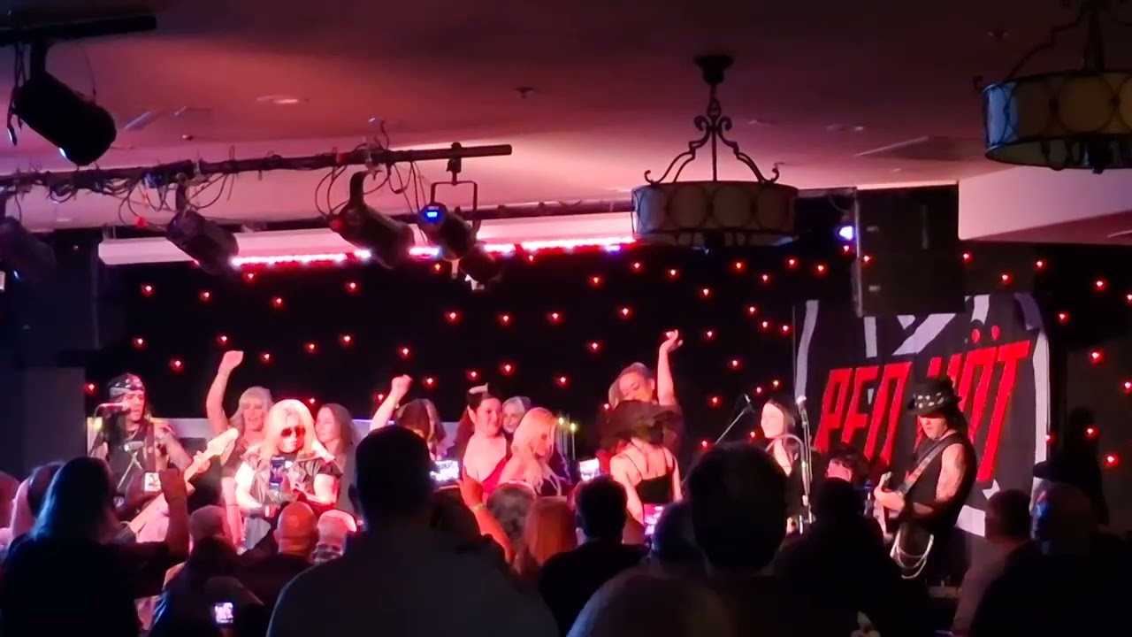 Red Hot-tribute to motley crue-girls, girls, girls