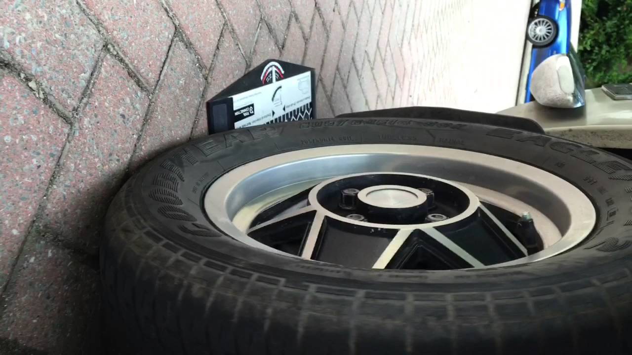 How to Check & Adjust Wheel Alignment on Triumph Stag, front and rear.