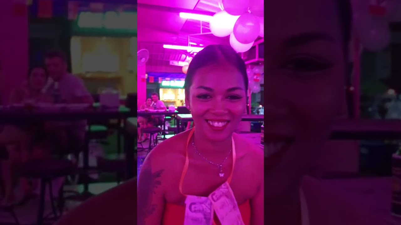 Blue Lagoon Bar Ko Chang #kochang #lebeninthailand #livestream #thailand #partytime