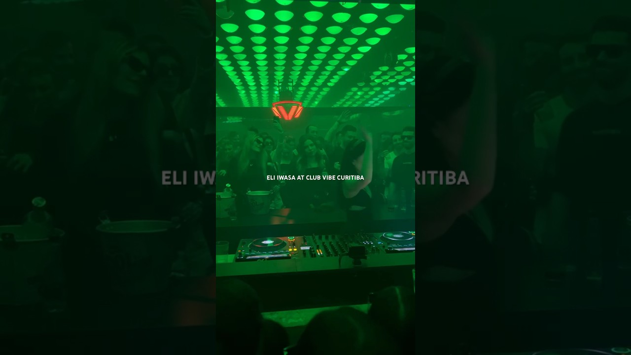 ELI IWASA EM CURITIBA - @CLUBVIBE 