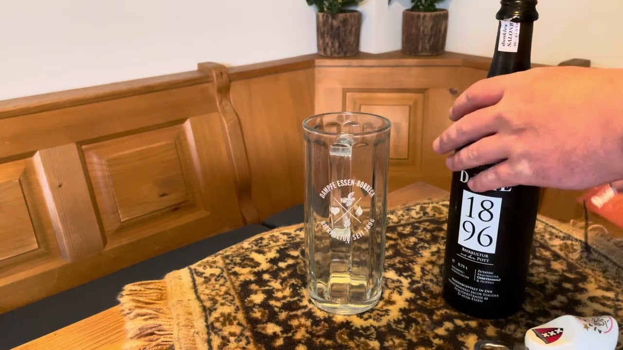 Dampfe dunkles salonbier