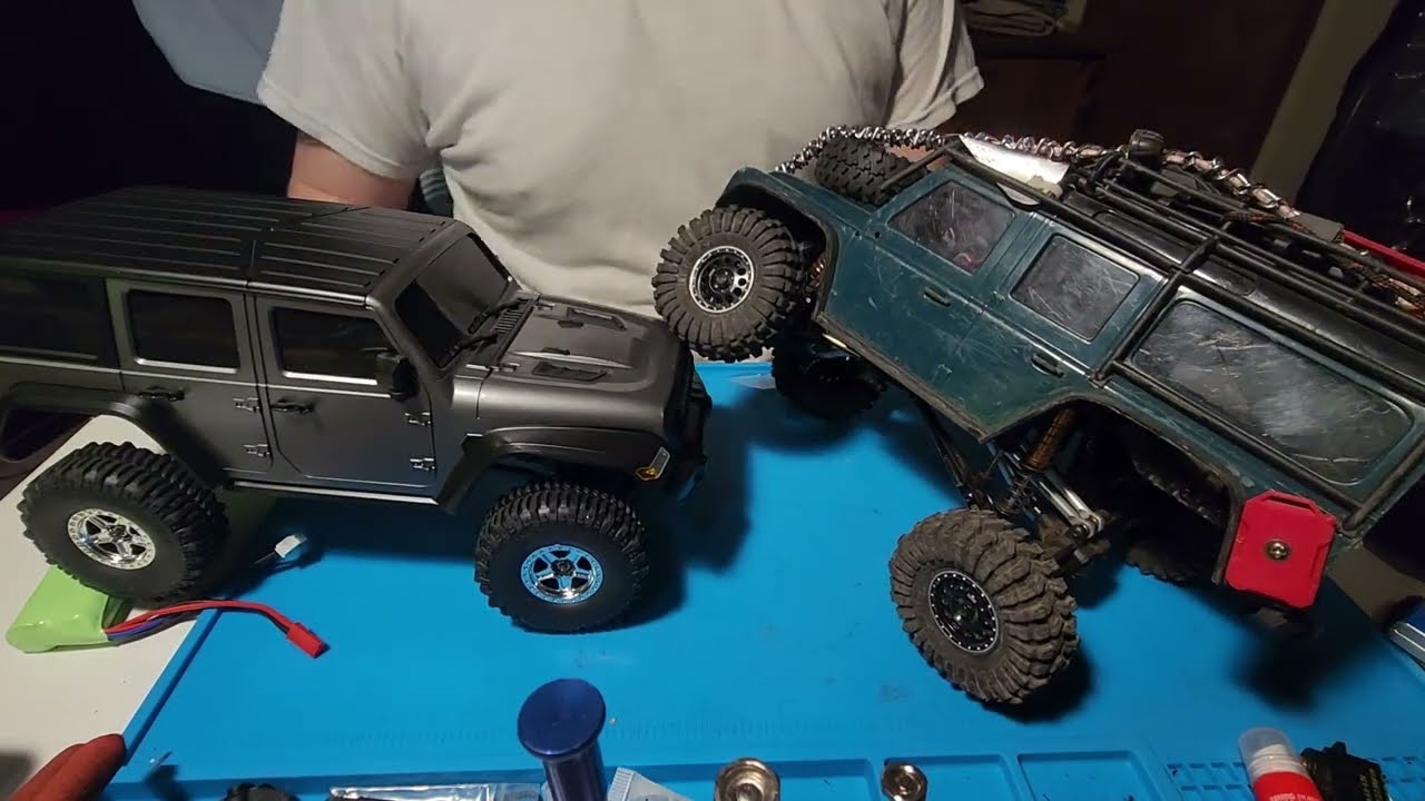 Austarhobby AX-8560 RTR Unboxing. Is This The Best Budget 1/18th Scale Crawler??