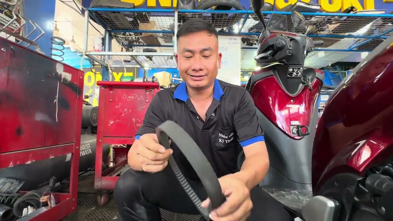 Разве у Honda SH 2010 года нет двигателя объемом 125 куб. см?