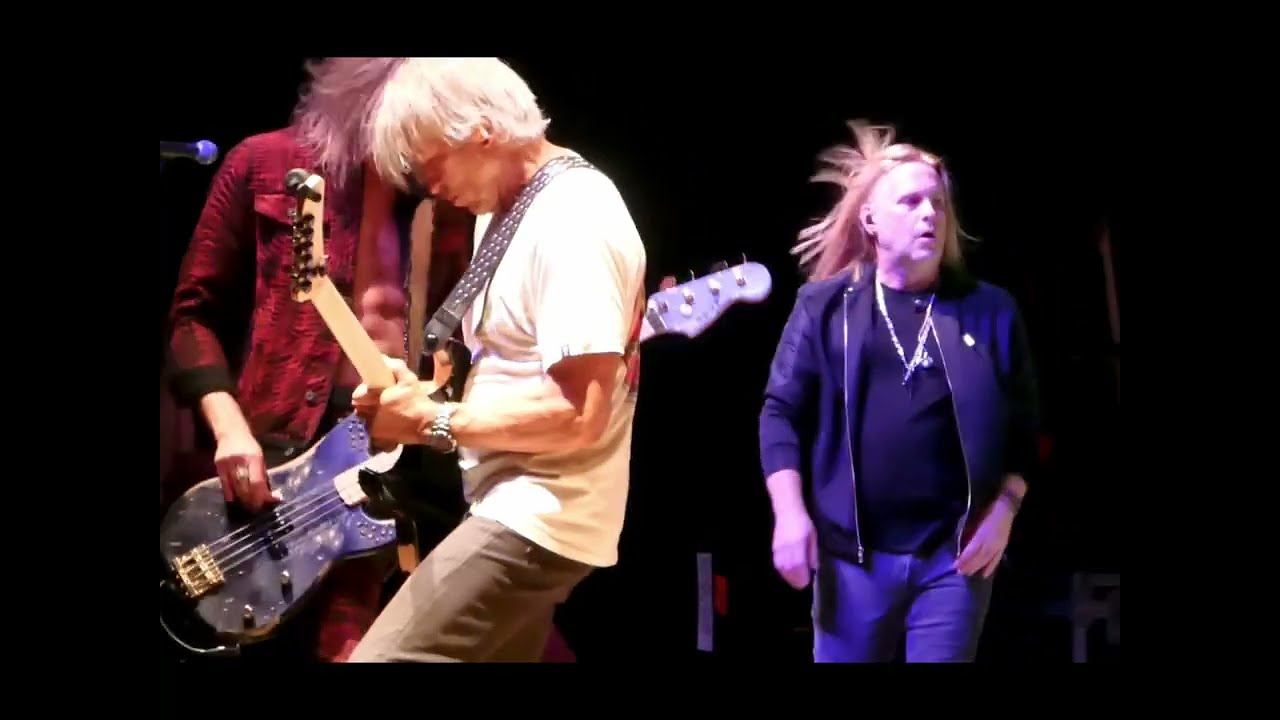 Lynch Mob IGNITES Penn’s Peak with “Sweet Sister Mercy” 🔥 | George Lynch in Full Beast Mode