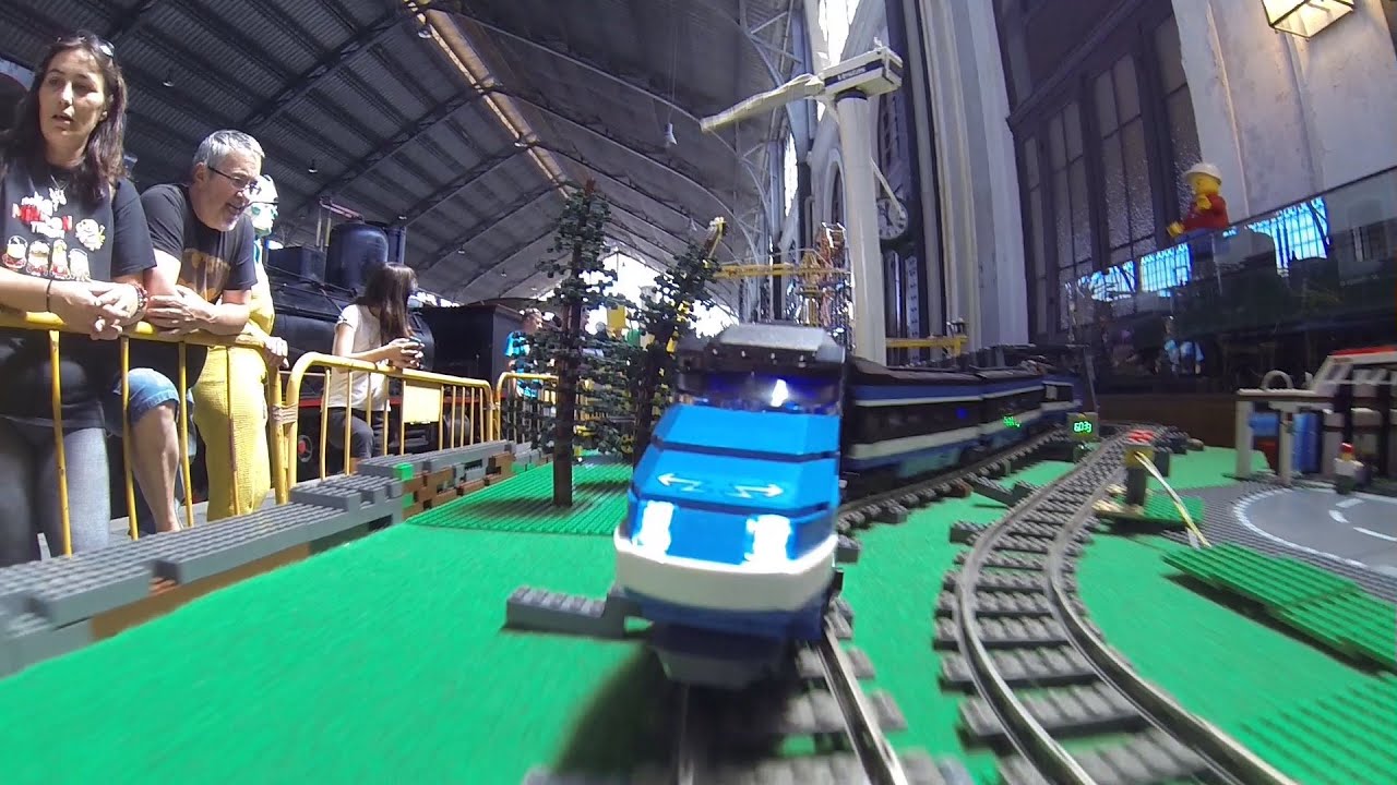 LEGO TRAIN 9V LAYOUT HORIZON EXPRESS CUSTOM MOC 10233 BLUE