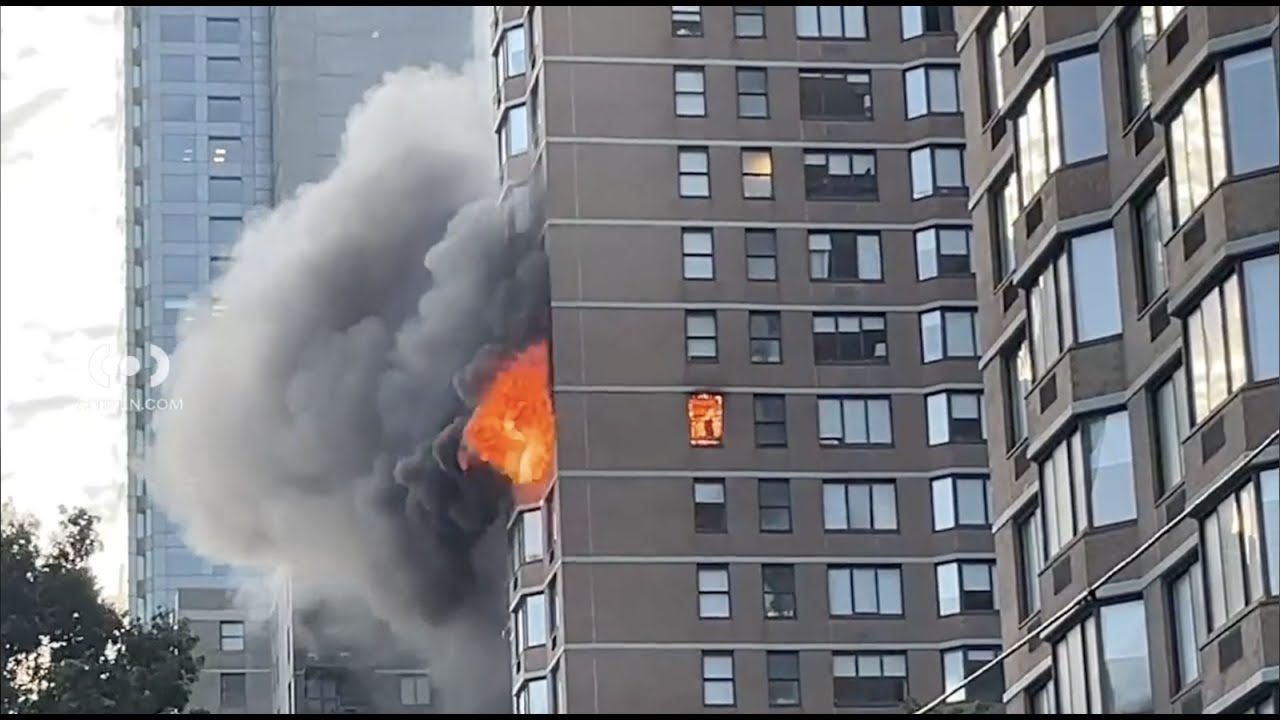 FDNY - Early Arrival + Audio - Manhattan 10-77 Box 0686 - Quickly Knocked Fire on 14 Floor - 6/28/24