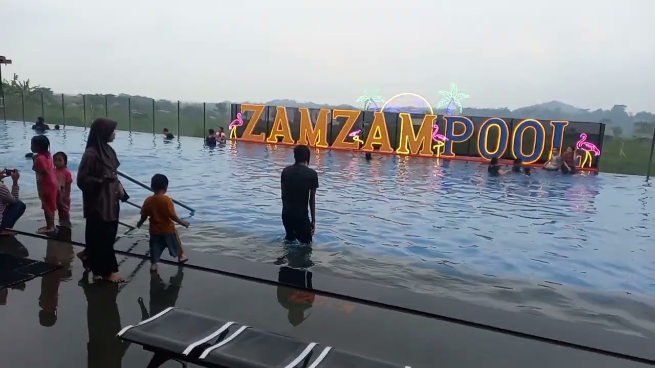 BERENANG DI KOLAM RENANG ZAM ZAM POOL KUNINGAN || WISATA KUNINGAN || ALWAFI