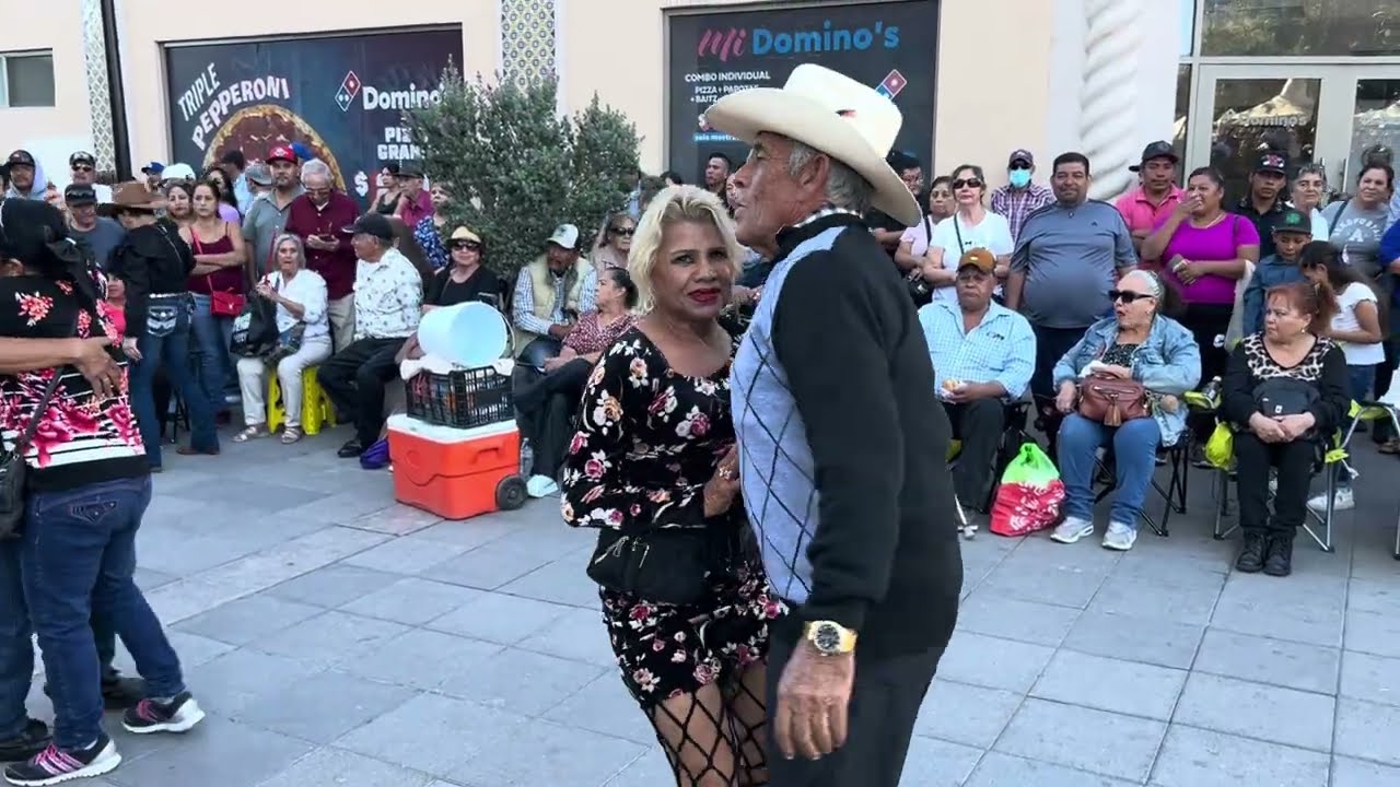 Cerrando el año bailando💃🕺 con @musicalmilagroofficial 