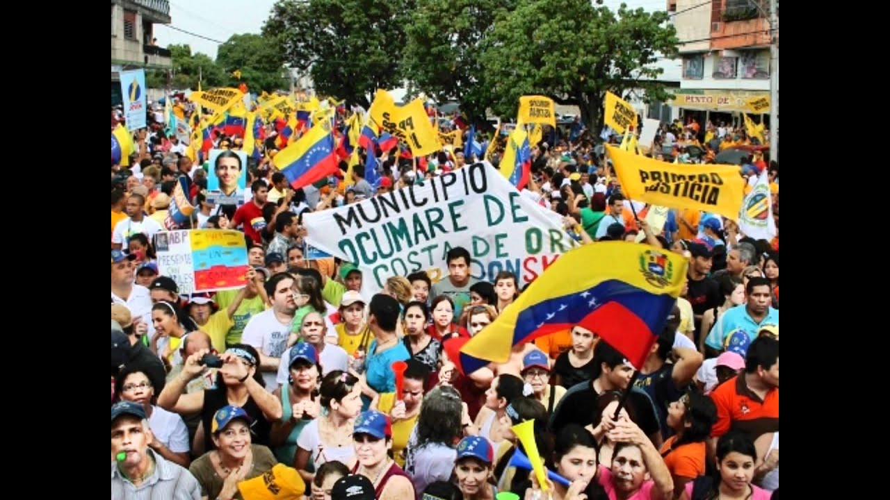 Esta Aclarando La Mañana En Venezuela - Hay Un Camino