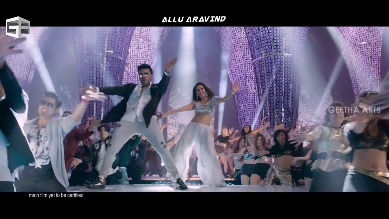Neethoney_Dance__Song_Promo____Dhruva____Ram_Charan,_Rakul_Preet,_Hip_Hop_Tamizh