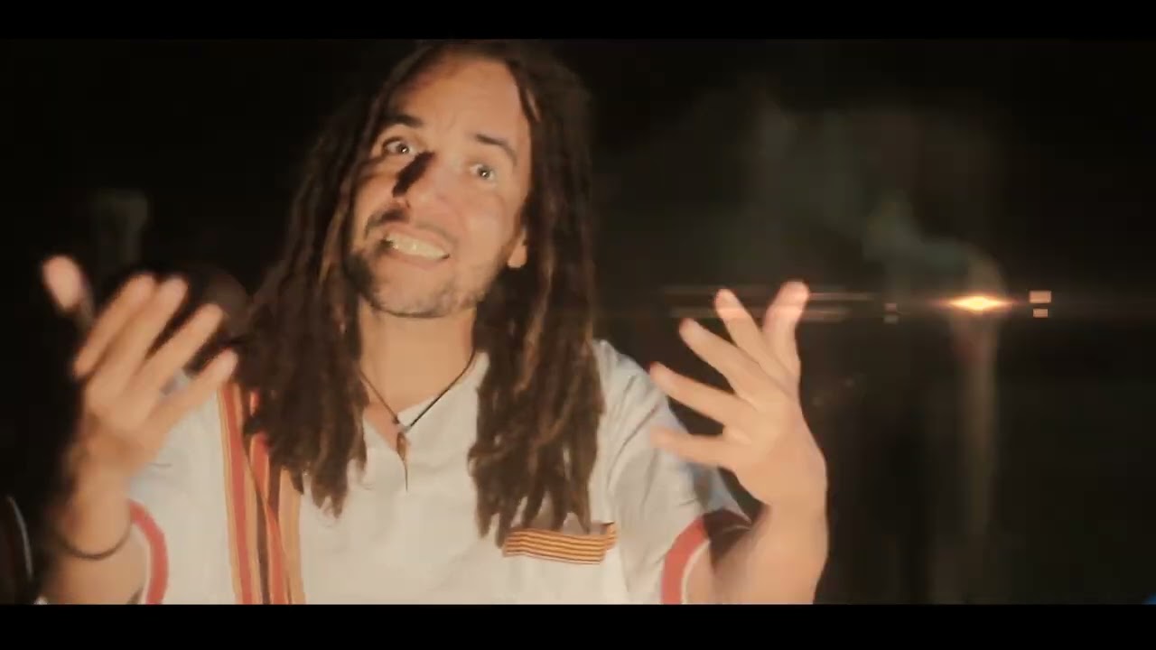 AFRICAN DRESSES (Usinihodze Roho) - RASTA PRESIDENT ft ABOU CHIHABI