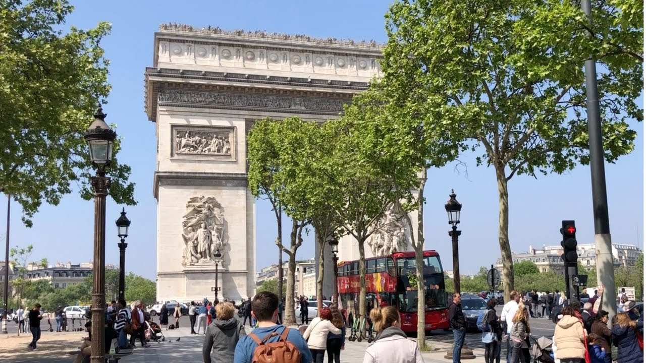Passeio na Champs Élysées / A AVENIDA MAIS FAMOSA DO MUNDO