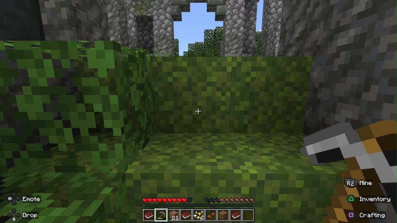 Minecraft with @THEONETHATRIDES_PSN_14