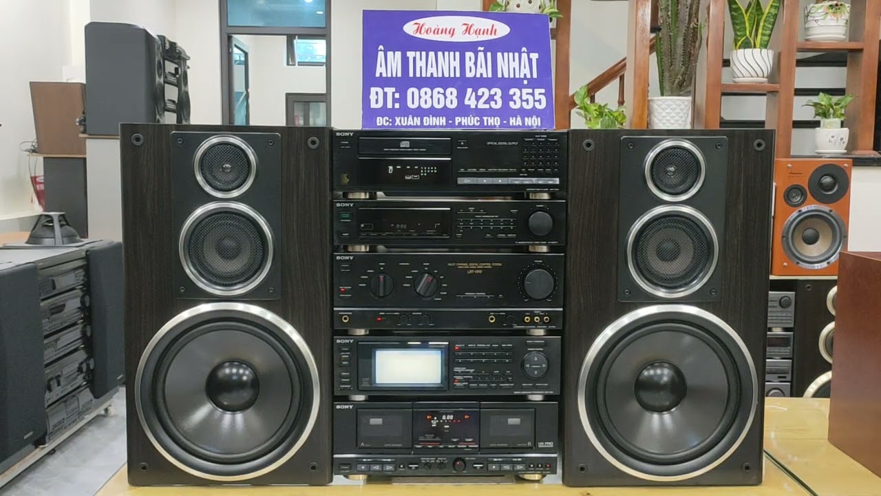 Siêu phẩm SONY V810 mới đến 99%  có giải mã ae chốt LH : 0868.42.33.55