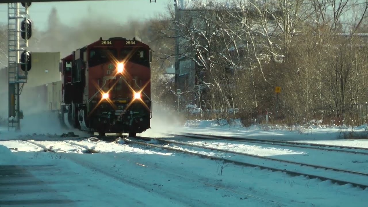 CN Train 149 Westbound December 12, 2025