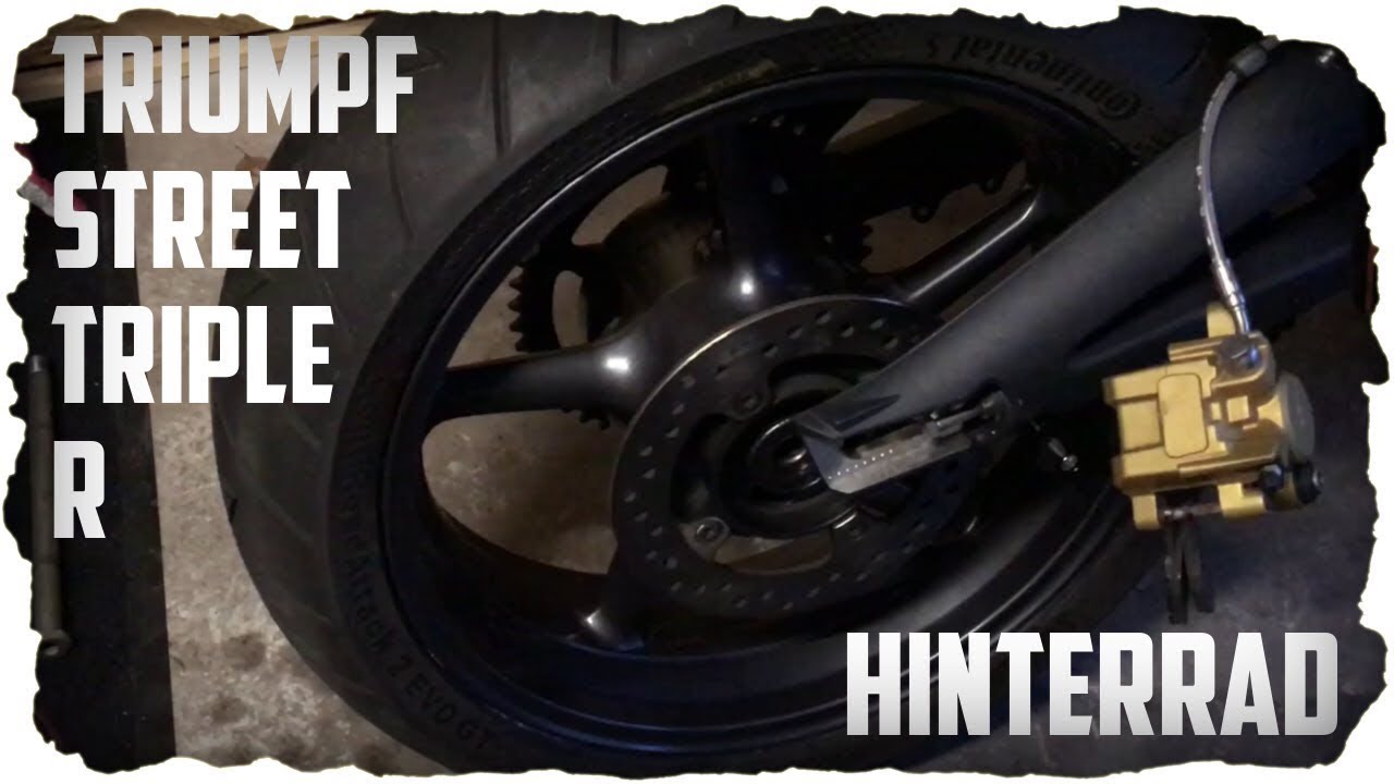Hinterrad ausbauen & einbauen I Triumph Street Triple R 2009