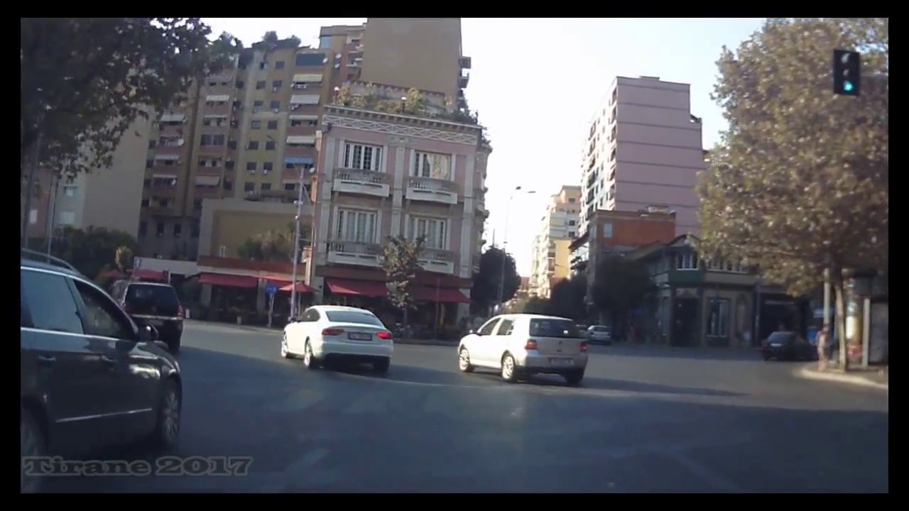 Tirane Albania( Rruga e Elbasanit-Rruga Mine Peza) gushte 2017