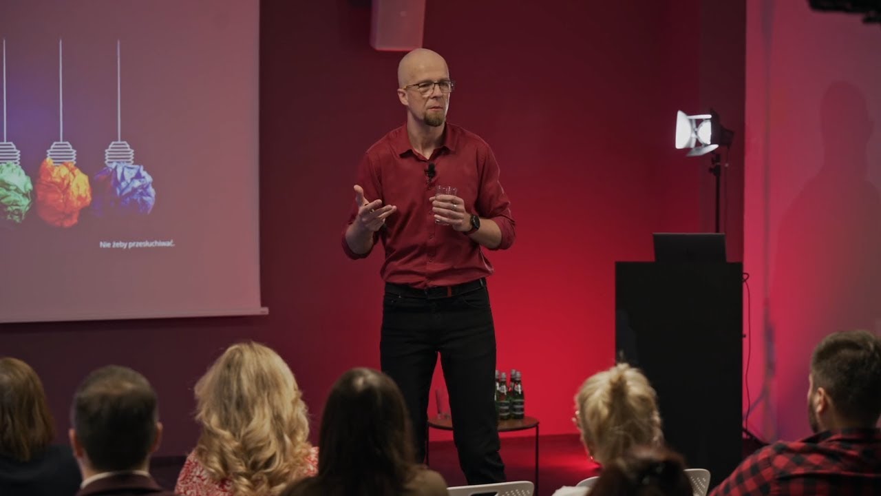 Wgląd i sposoby jego wywoływania | Adam Fiącek | TEDxPowstancow Slaskich Street