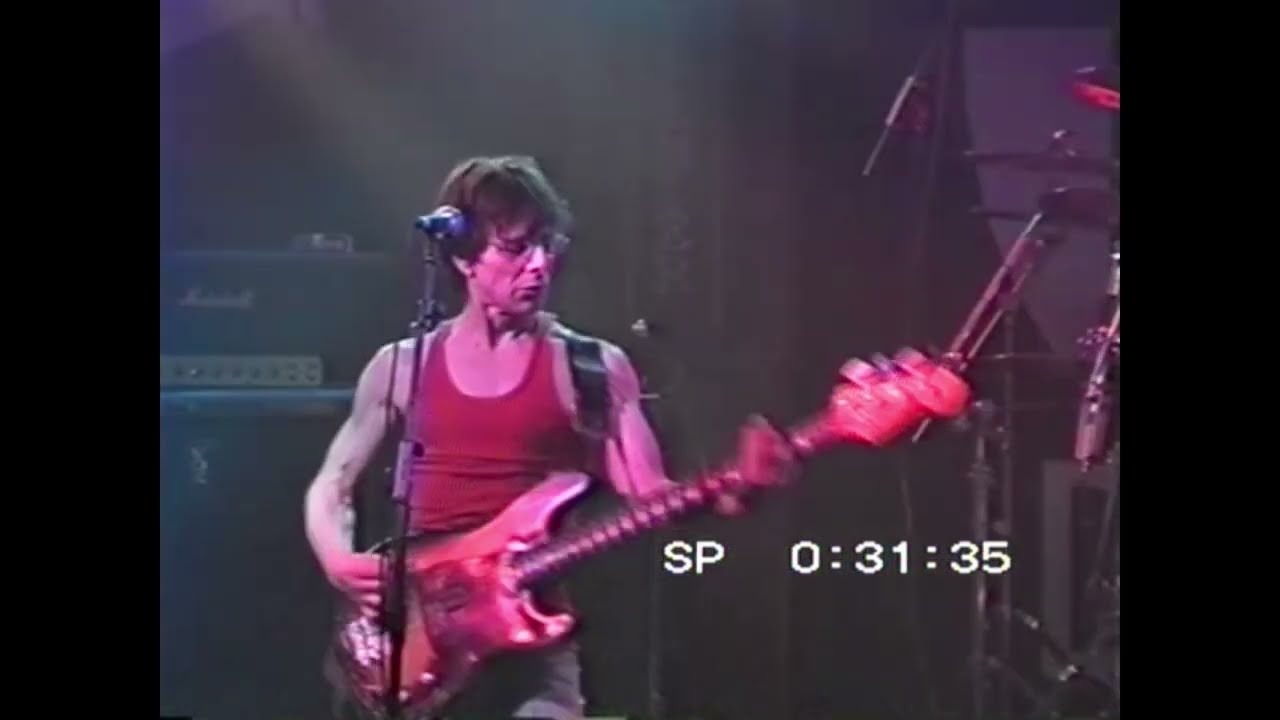 Budgie - Crime Against The World.  Live JBs 2002