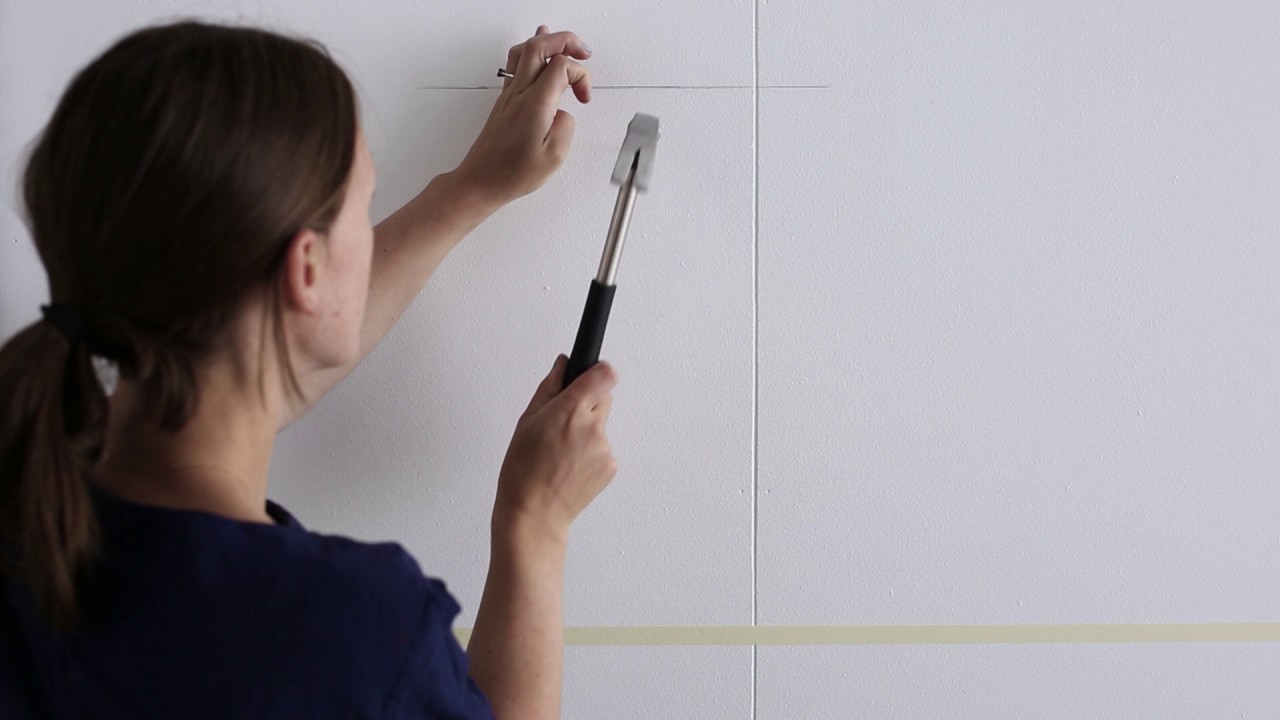 Idée IKEA - Comment accrocher des reproductions en ligne droite