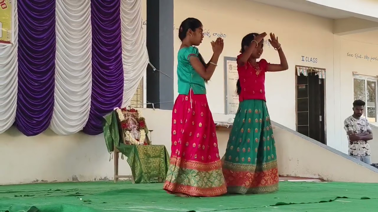 జిల్లా పరిషత్ హై స్కూల్ సూరారం మెదక్ జిల్లా అన్యువల్ డే సెలబ్రేషన్స్ 