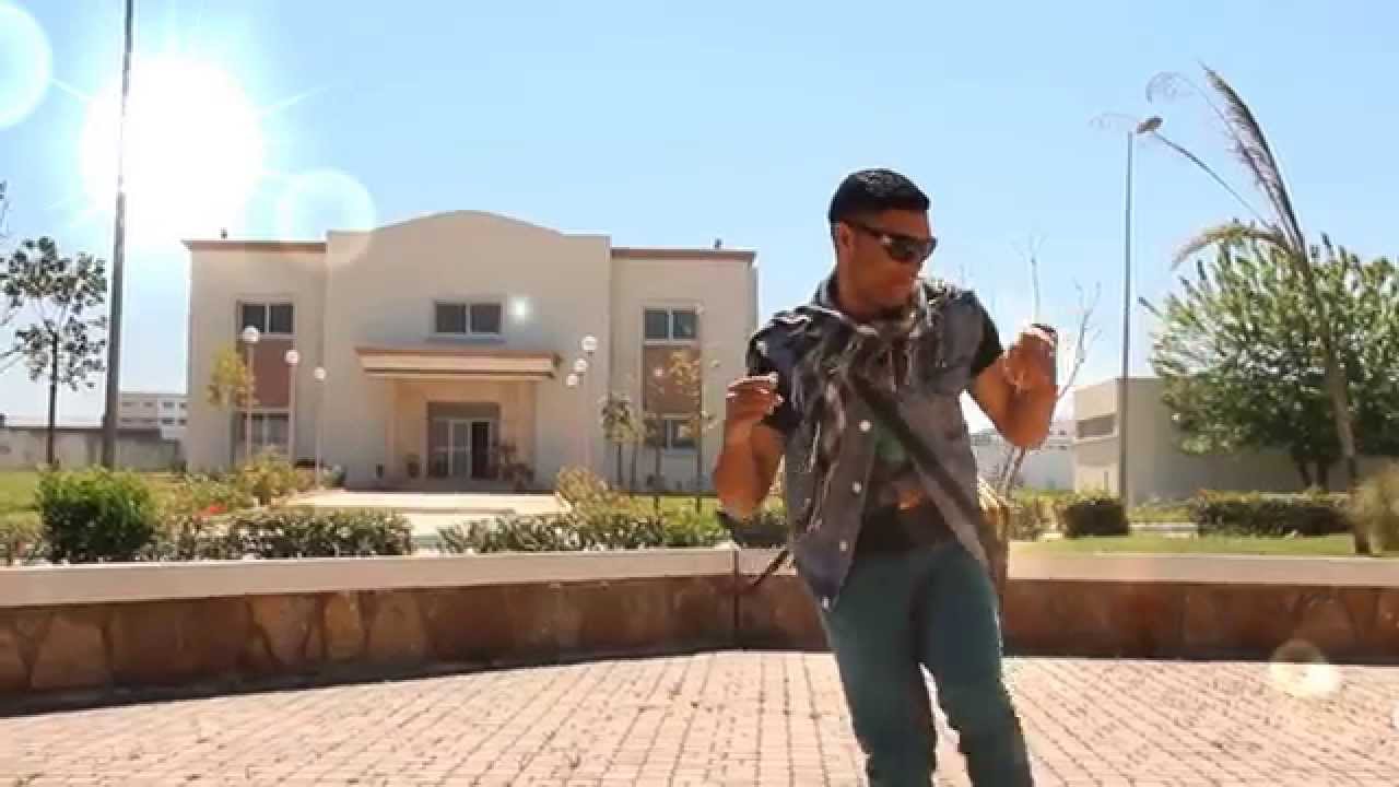 Pharrell Williams - Happy (We Are From FSJES Sal&eacute;)