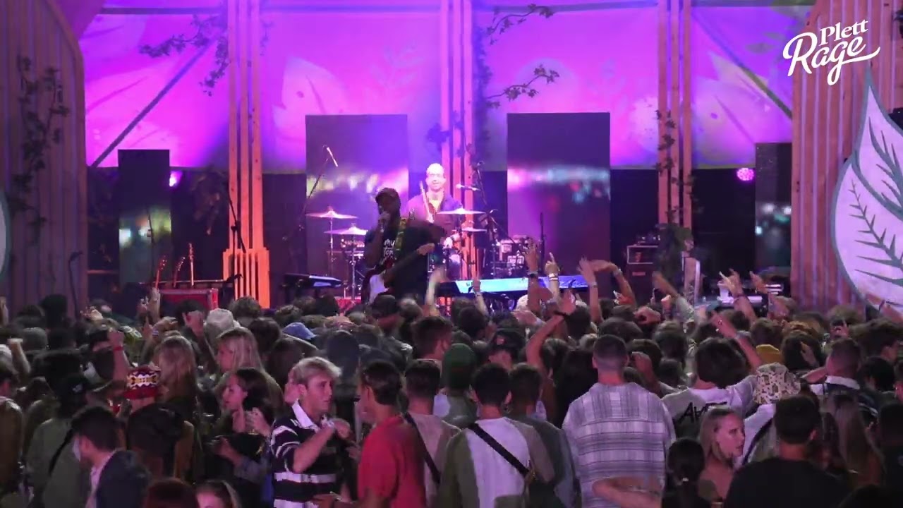 Majozi Live at Plett Rage 2022, Main Stage