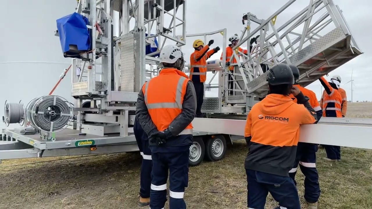 Wind Turbine Blade Access Platform