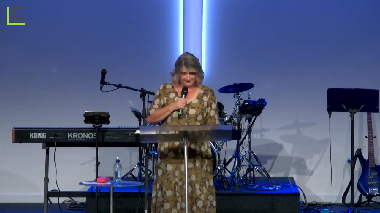 Sarah Winterson | Sunday Service